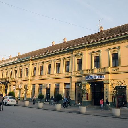 Hotel Vojvodina Novi Sad Buitenkant foto
