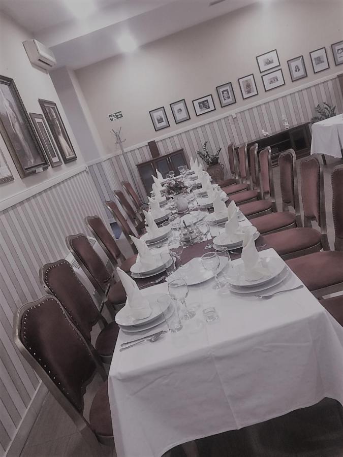 Hotel Vojvodina Novi Sad Buitenkant foto