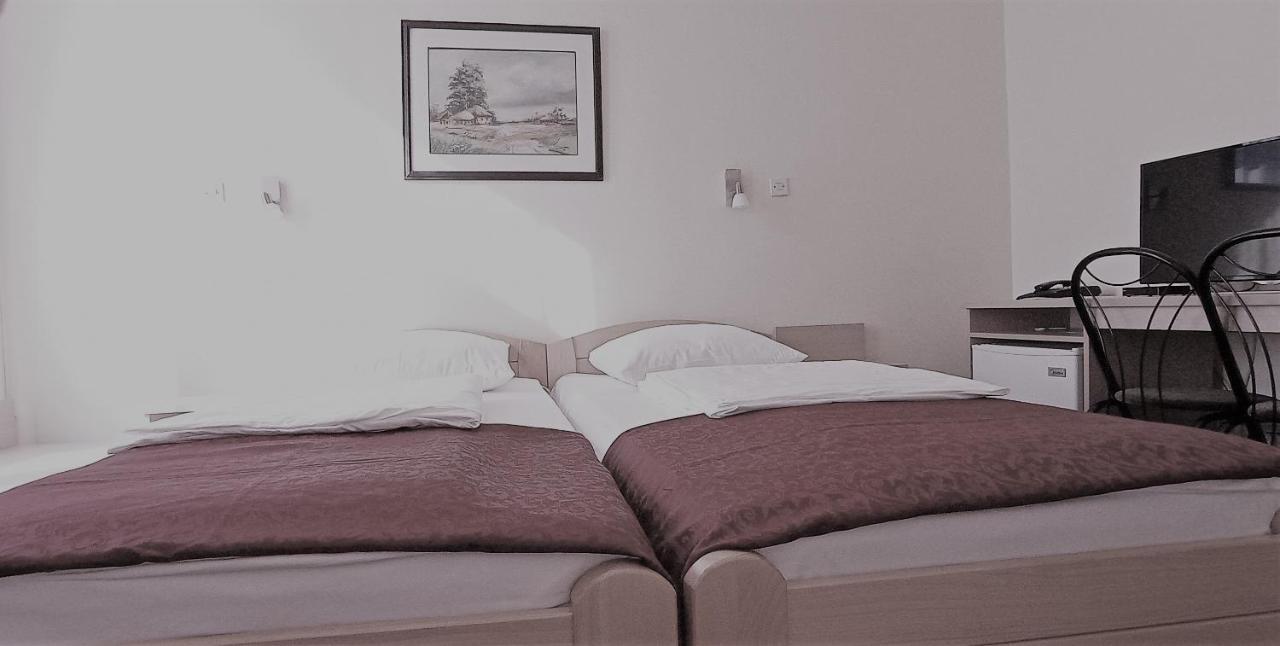 Hotel Vojvodina Novi Sad Buitenkant foto