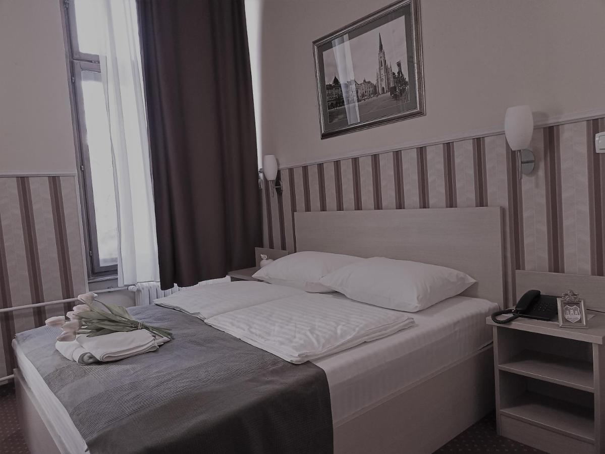 Hotel Vojvodina Novi Sad Buitenkant foto