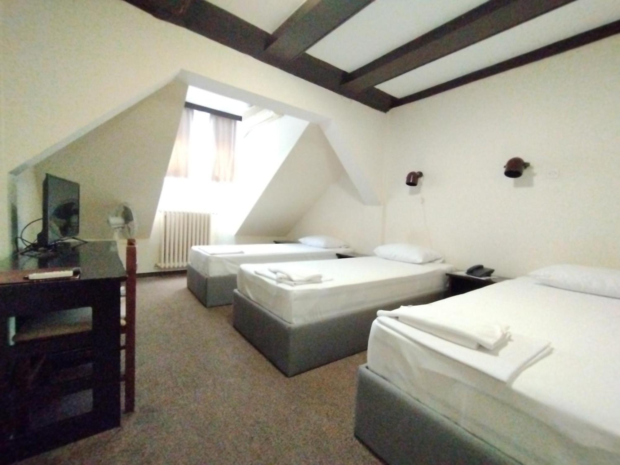 Hotel Vojvodina Novi Sad Buitenkant foto
